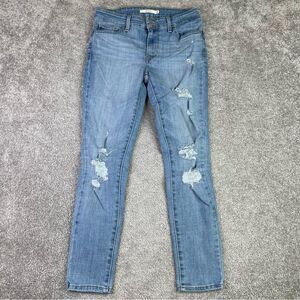 Levi’s 711 Jeans Women’s 26X25.5 Blue Skinny Low Rise Light Wash Denim Ripped